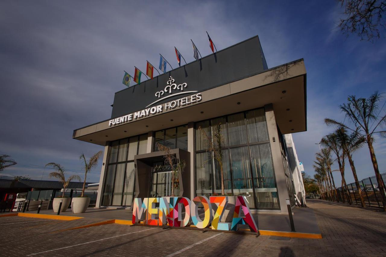 Fuente Mayor Hotel Terminal Mendoza Exterior foto